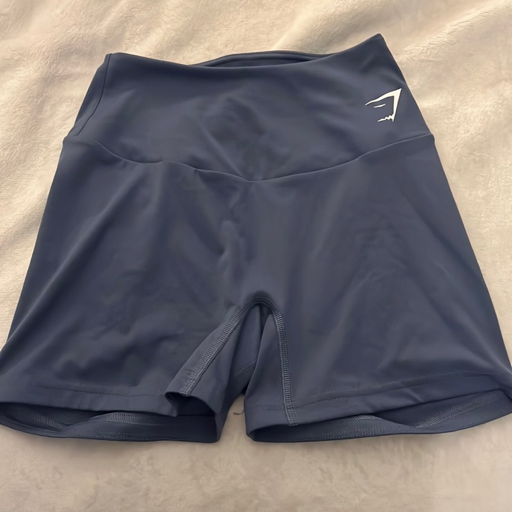 Gymshark high waisted shorts 🦋